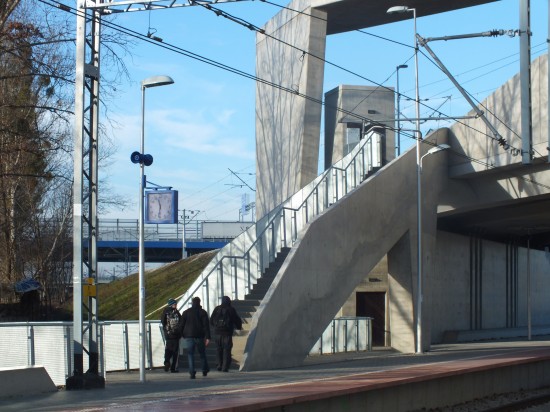 Ze stadionu na dworzec - 5