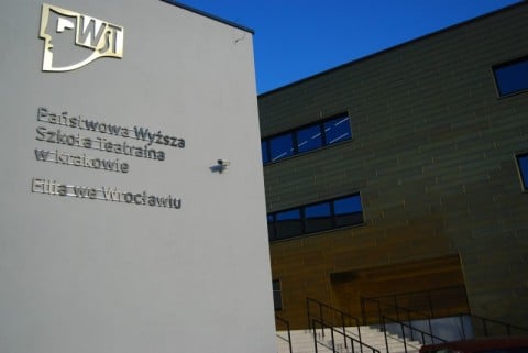 Nowa stara szkoła teatralna (Zobacz) - 1