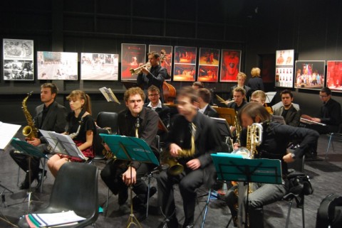 Nowa stara szkoła teatralna (Zobacz) - 31