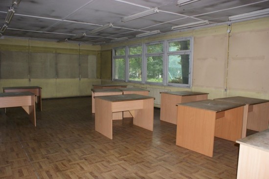 Zburzą azbestowe baraki - 4