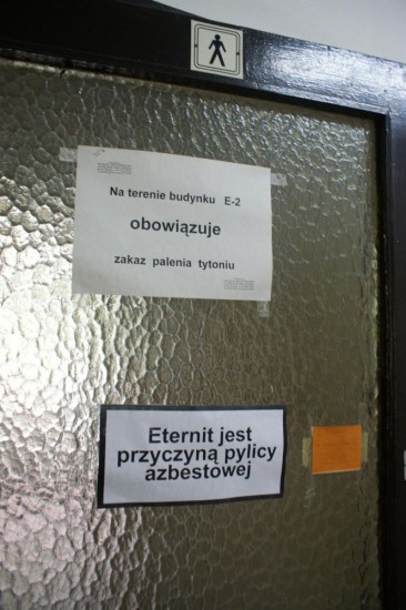 Zburzą azbestowe baraki - 8