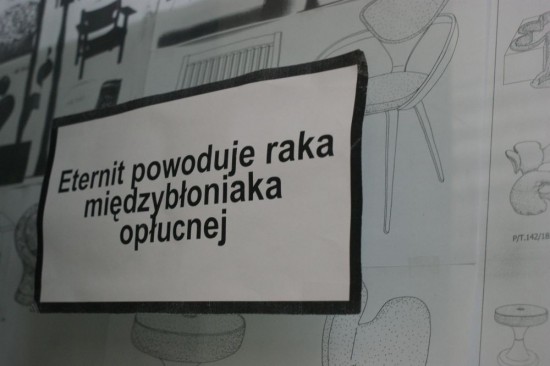Zburzą azbestowe baraki - 9