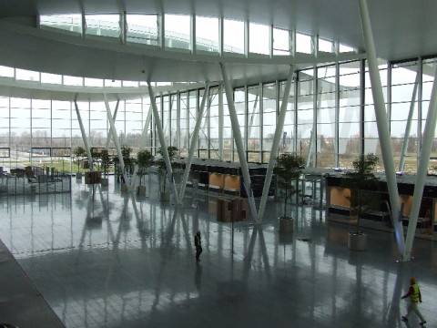 Nowy terminal od środka - 42