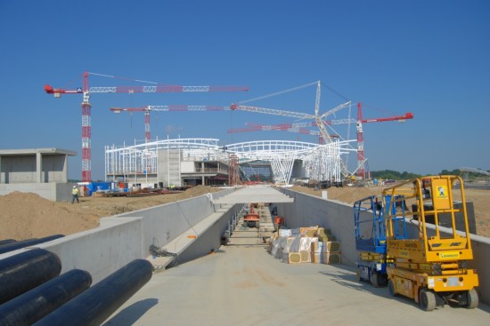 Rośnie nowy terminal lotniska (Zobacz) - 1