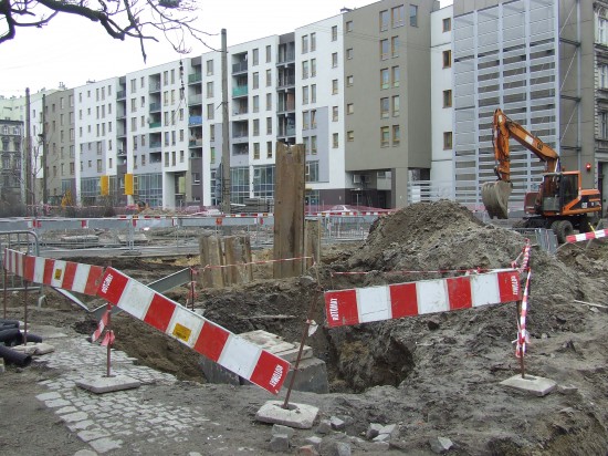 Pułaskiego idzie pełną parą - 24