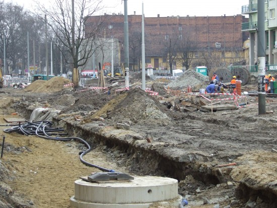 Pułaskiego idzie pełną parą - 34