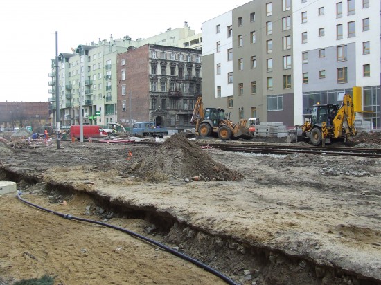 Pułaskiego idzie pełną parą - 33