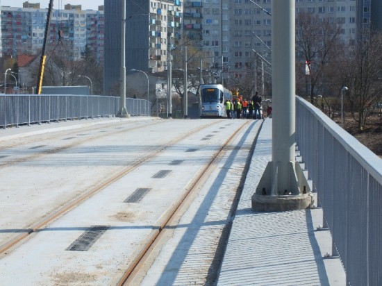 Tramwaj Plus pojechał na Kozanów  - 13