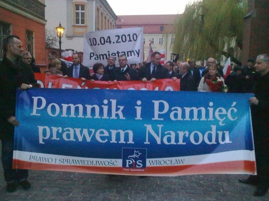 Antyrządowe okrzyki podczas marszu - 1