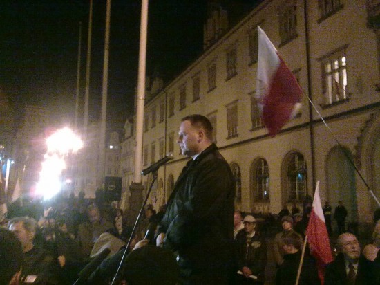 Antyrządowe okrzyki podczas marszu - 7