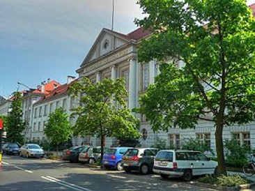 Nauczą się, jak leczyć rośliny - fot. Wikipedia