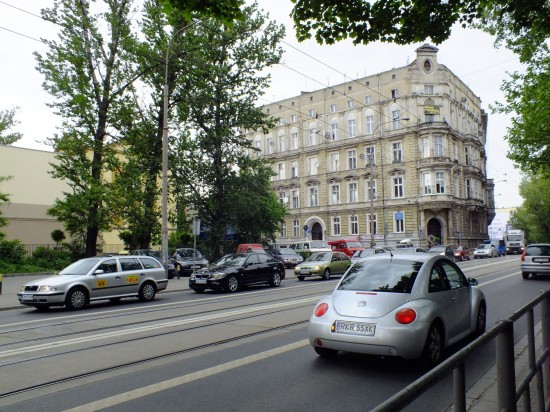 Urzędnicy głusi na klaksony kierowców - 2