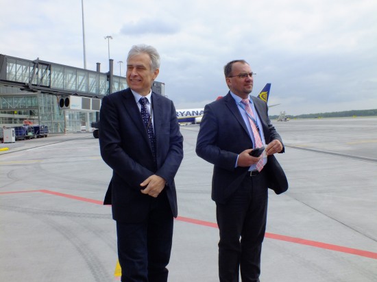Samolotem z Wrocławia do Lwowa - 1