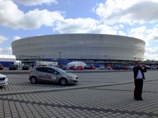 Ruszyły prace przy iluminacji na Euro - 17
