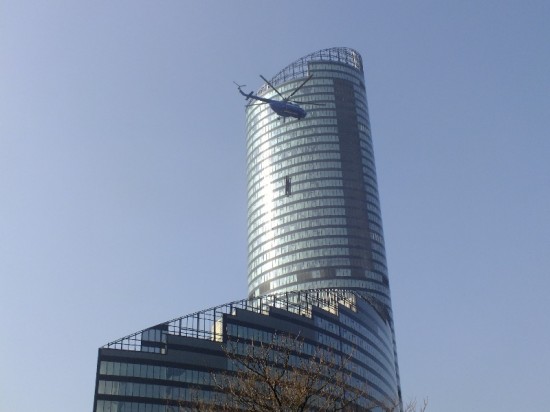 Prowokacja na Sky Tower? (Wideo) - fot. archiwum prw.pl