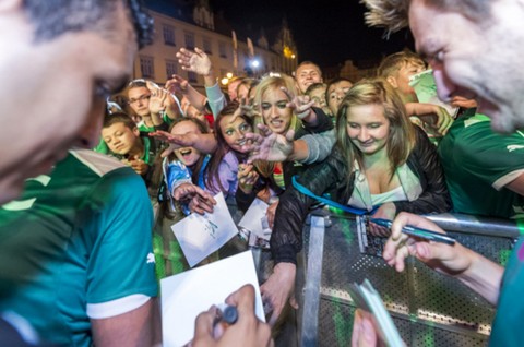 Śląsk i kibice opanowali Rynek! - 83