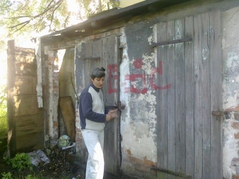 Brak toalet, grzyb i robactwo - 0