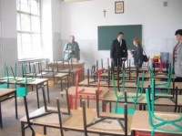 Udało się uratować dwie szkoły - fot. prw.pl