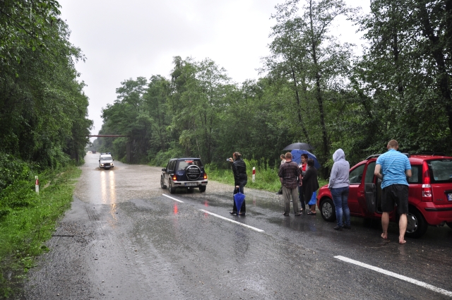 Potężne ulewy pustoszą region - 7