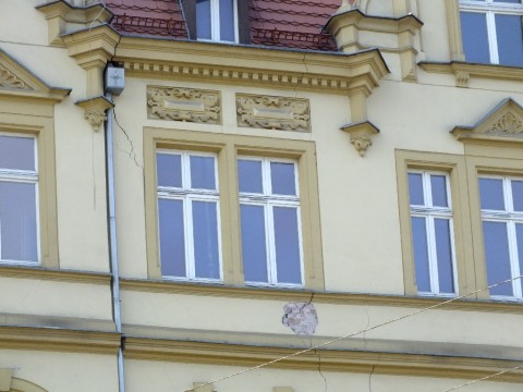 Atrakcyjną kamienicę chętnie sprzedam  - 11