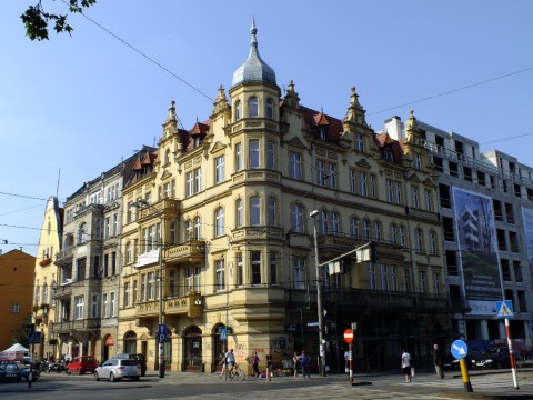 Atrakcyjną kamienicę chętnie sprzedam  - 5