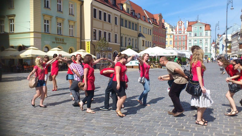 Już myślą o światecznej paczce - 1