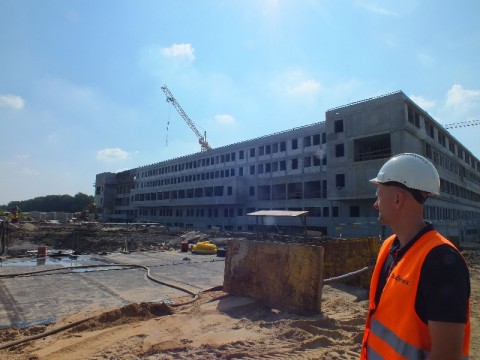 Rośnie szpital na Stabłowicach - 25