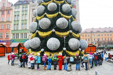 Choinka już stoi. Jarmark też - 9
