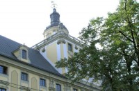 Plakat plakatowi nierówny - fot. archiwum prw.pl