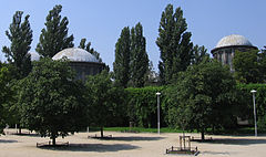 Remont Pawilonu Czterech Kopuł -  Pawilon od strony Pergoli, fot. Wikipedia
