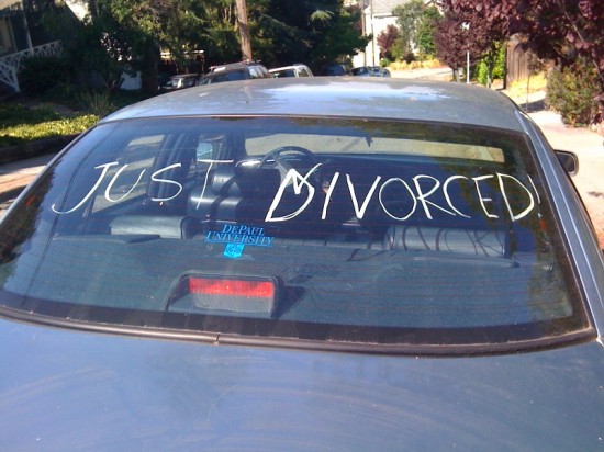 Huczny rozwód: przesada? - (Fot. Wikipedia / Jennifer Pahlka / CC-BY-SA 2.0)