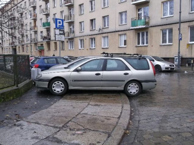 Trudna sztuka parkowania (Zobacz) - 14