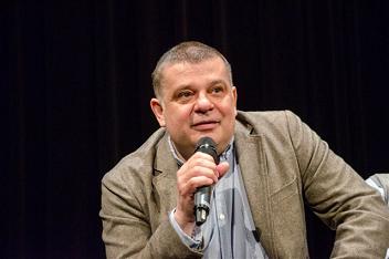 Krzysztof Globisz w WTW - Krzysztof Globisz w spektaklu "Iluzje" w reż. I. Wyrypajewa w Starym Teatrze w Krakowie, fot. Ryszard Kornecki