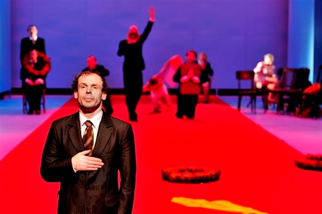 "Według Bobczyńskiego"  teatr mocny i bezkompromisowy - 0