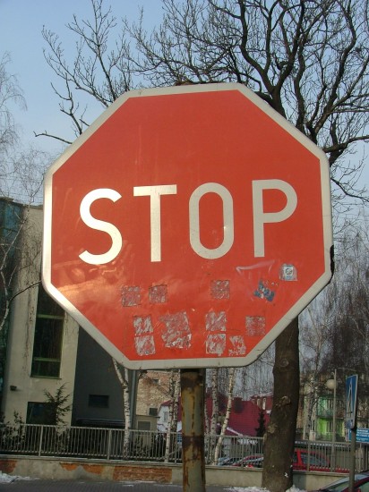 Leśnica: Uwaga, zamykają przejazd! - fot. Alina Zienowicz/Wikipedia