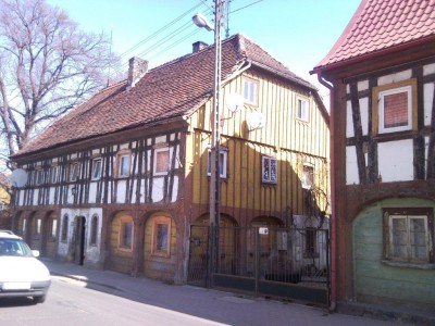 W Bogatyni niszczeją zabytkowe domy (Zobacz)  - 1