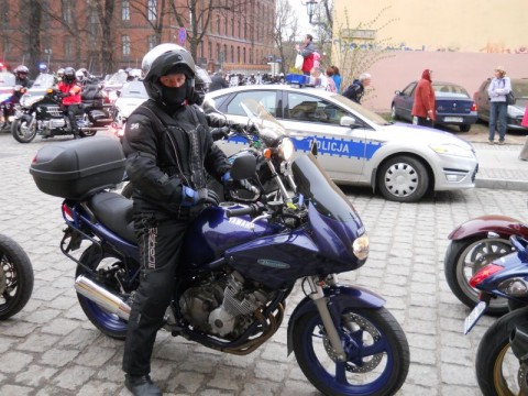 Oddali krew na motorach (Zdjęcia) - 3