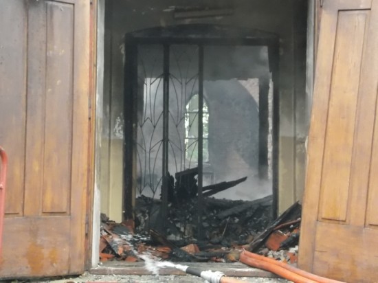Płonął zabytkowy kościół w Oławie - fot. Dariusz Wieczorkowski
