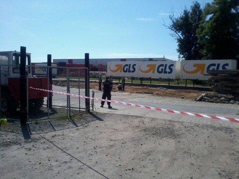 Legnica: Bomba na lotnisku (Zobacz) - 1