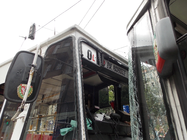 Zderzenie tramwajów (Zdjęcia) - fot. Dariusz Wieczorkowski