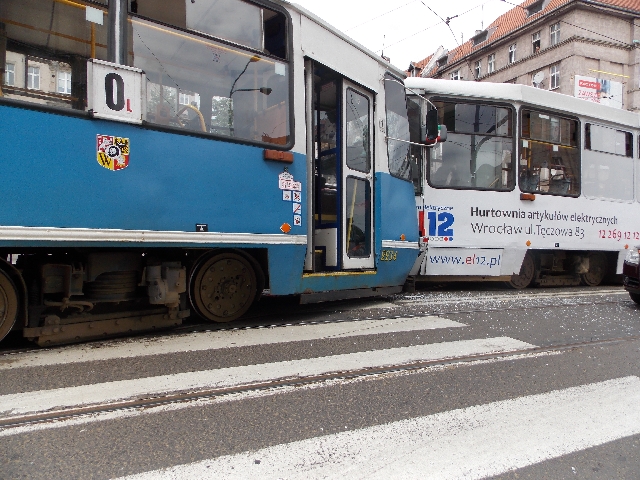 Zderzenie tramwajów (Zdjęcia) - 10
