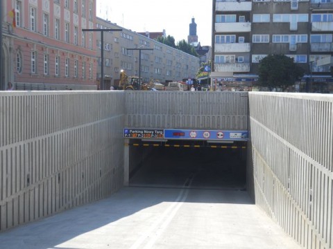 300 miejsc dla aut w centrum (Zdjęcia) - 2