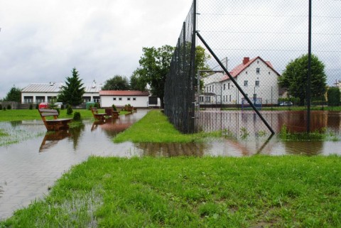 Boisko źródłem problemów - 10