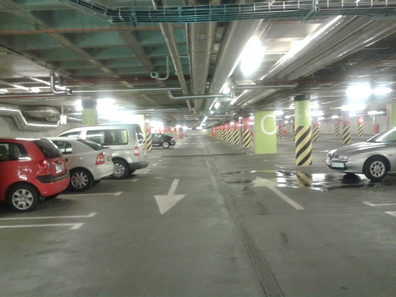 Koszmar przy Dworcu Głównym - 1