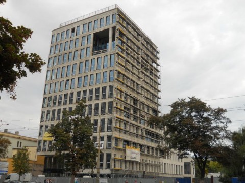 Jedenaście pięter dla skarbówki  - 12