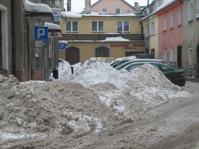 Kamienna Góra nie radzi sobie ze śniegiem - 1
