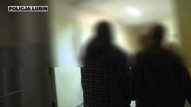 Fałszowali dokumenty na masową skalę - fot. KWP