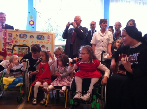 Prezydent pomoże chorym dzieciom - 1