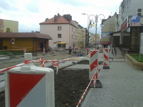 Trzebnica: Deptak kością niezgody – fot. Przemek Gałecki