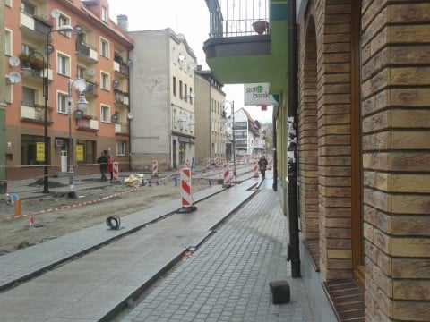 Trzebnica: Deptak kością niezgody - 6